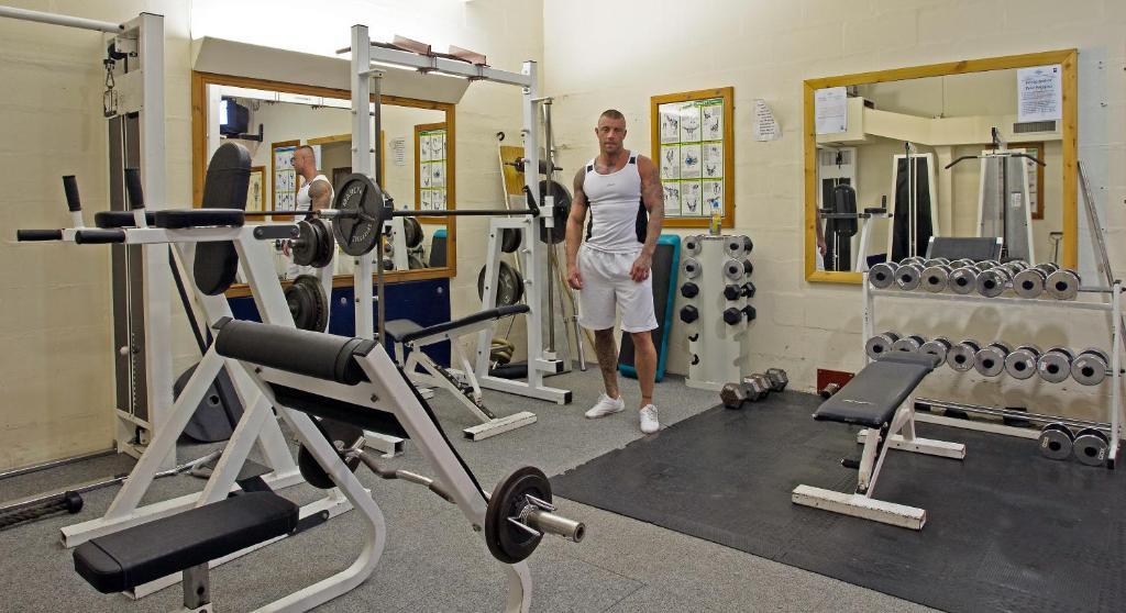 Tollgate Hotel & Leisure Stoke-on-Trent Екстериор снимка
